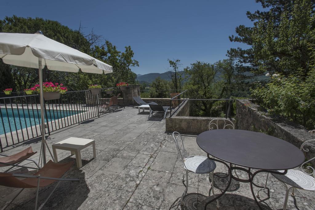 Logis Hotel Les Hospitaliers Le Poet-Laval Exterior photo